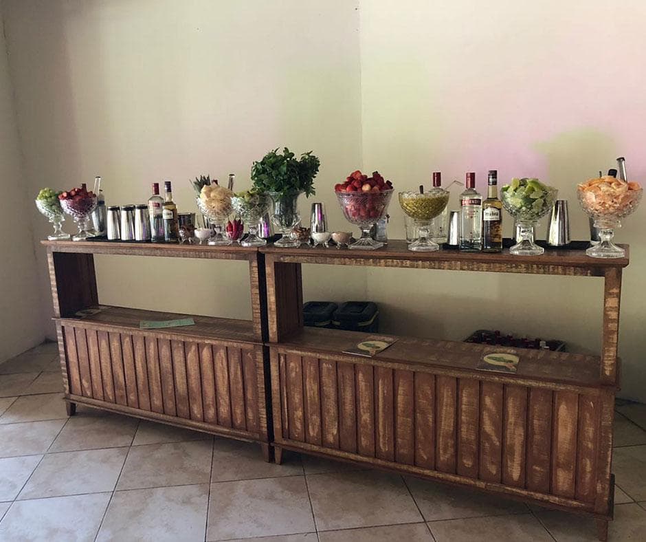 Imagem da galeria 1 de Bar em demolição 1,50(comp.) x 0,35(Largura) x 1,10( altura)