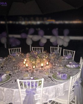 Conjunto de mesa redonda com 10 cadeira Tiffany branca - Foto 1